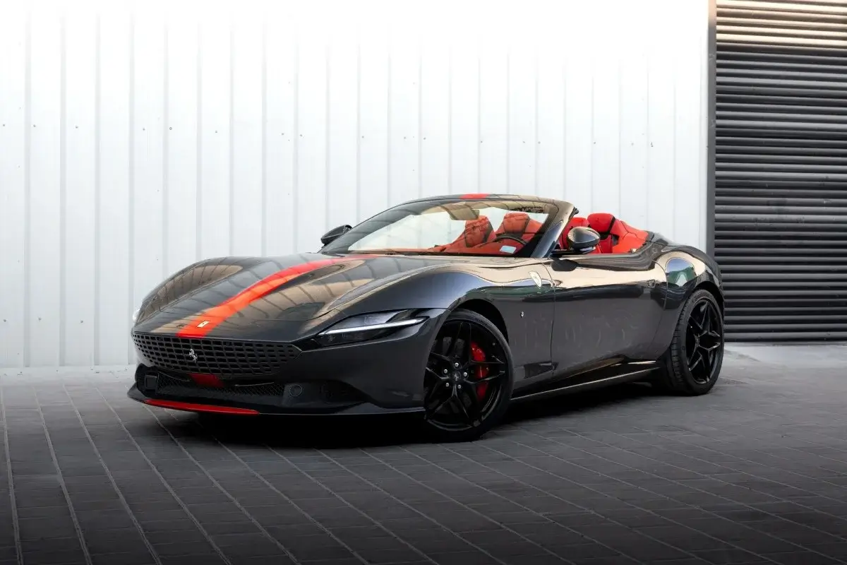 Ferrari Roma Spider
