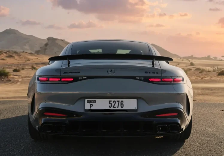 Mercedes Benz AMG GT63 Coupe (1)