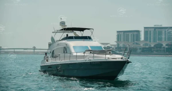 imgi_36_72-FT-Superfly-yacht-Rental-in-Dubai-UAE